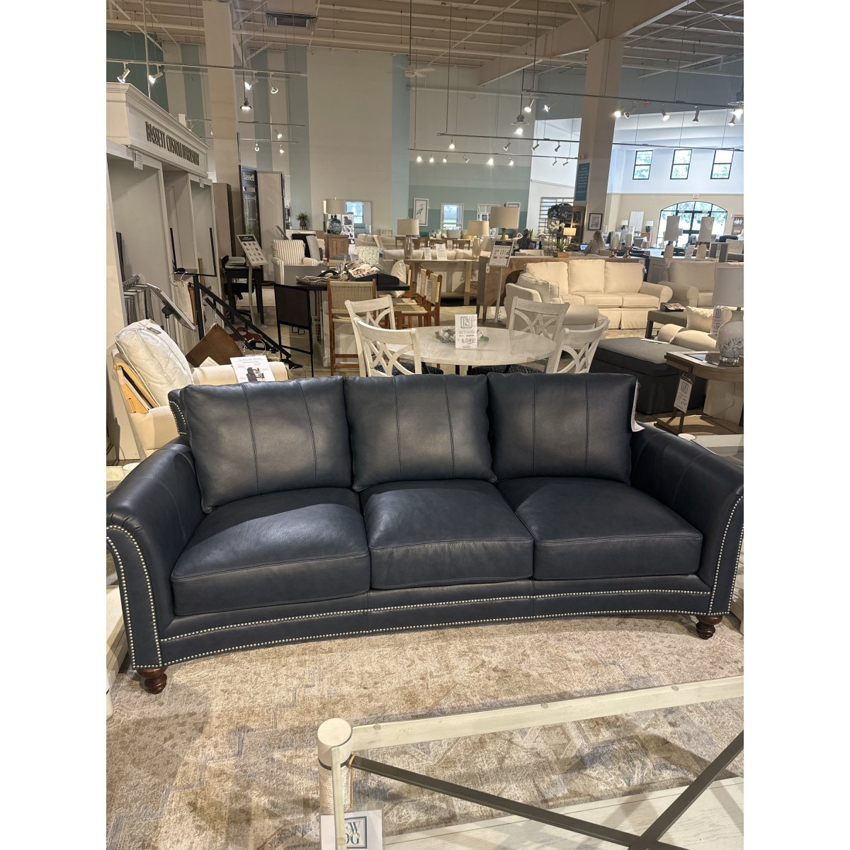 Richardson Stationary Sofa 8-Way Tie Sofas Bradington-Young 9
