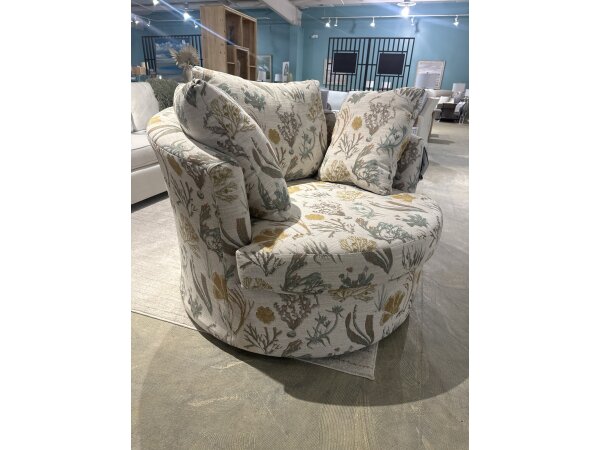 Astro Oversized Swivel Chair Chairs Best Home Furnishings